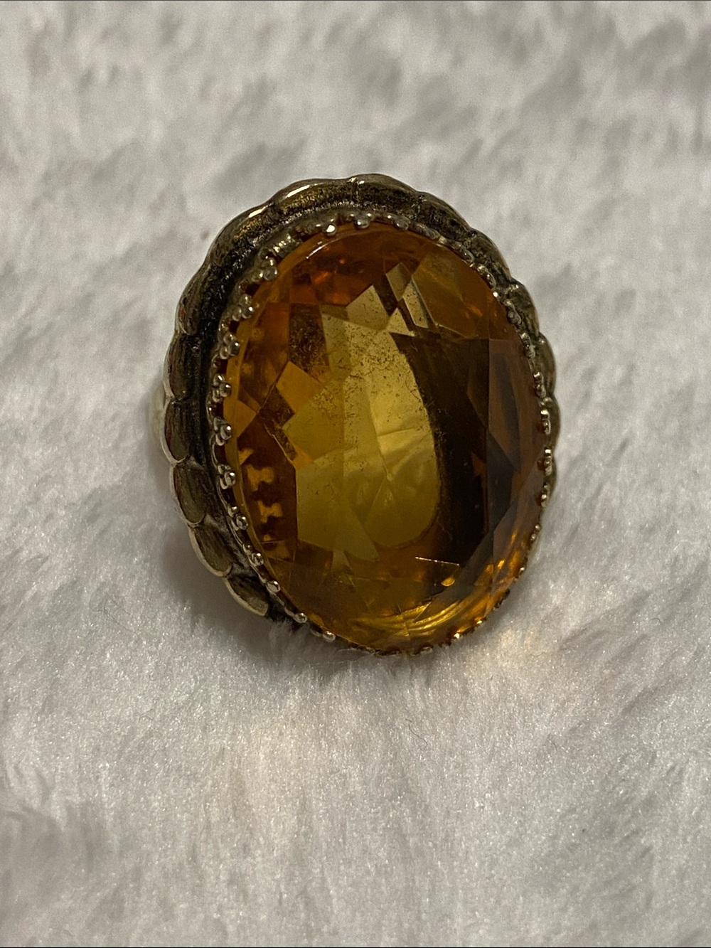 Vintage Whiting & Davis Gold-Tone Amber Oval glass Cocktail Ring